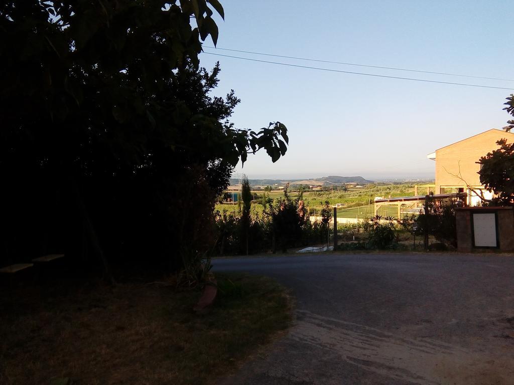Carlo'S Country House Castellina Marittima Exterior foto