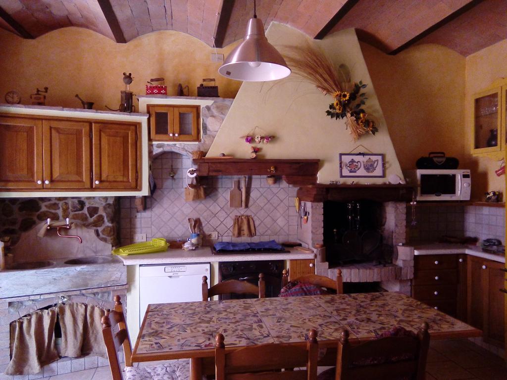 Carlo'S Country House Castellina Marittima Exterior foto