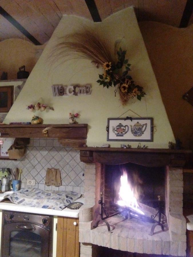 Carlo'S Country House Castellina Marittima Exterior foto